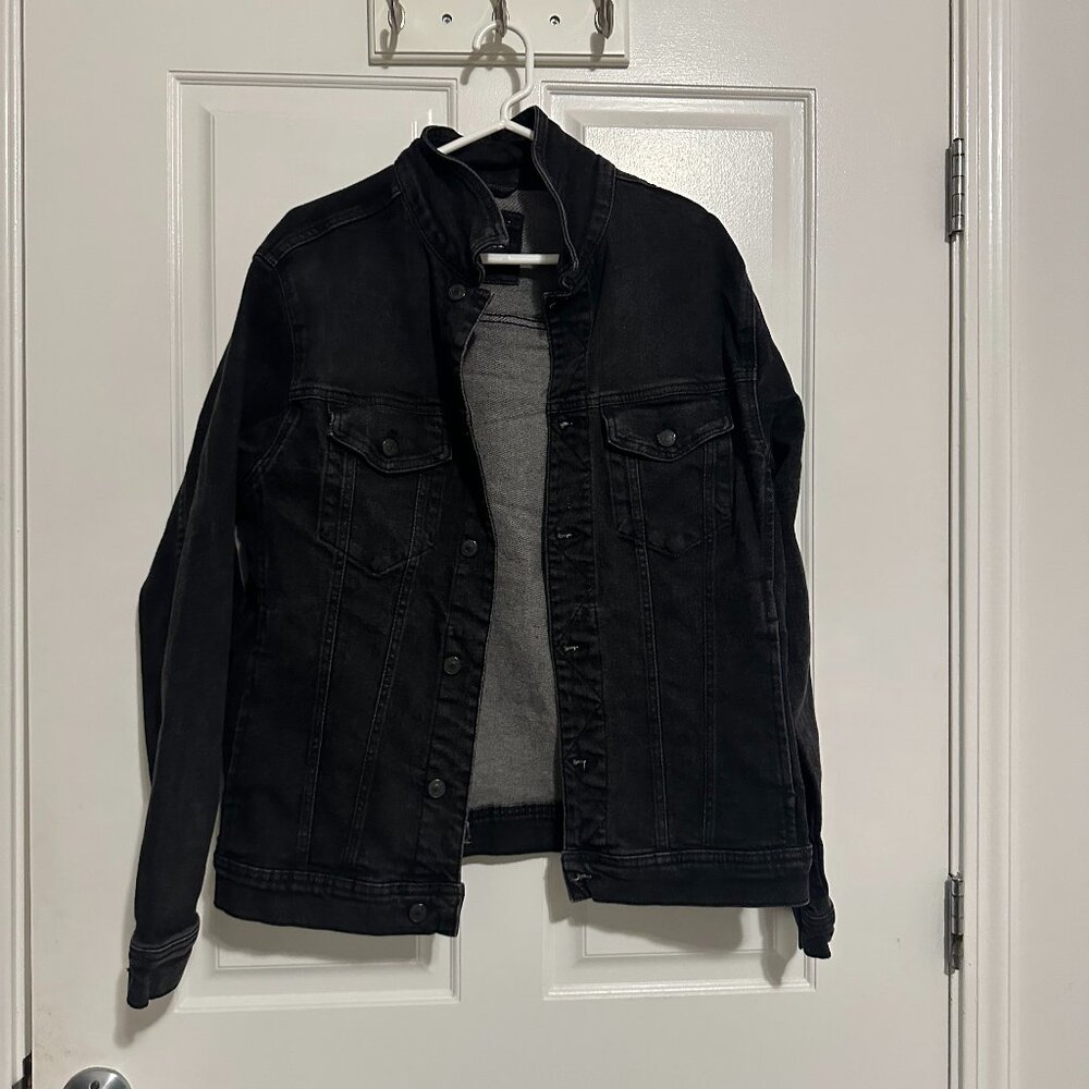 ZARA Black Denim Jacket, Size L